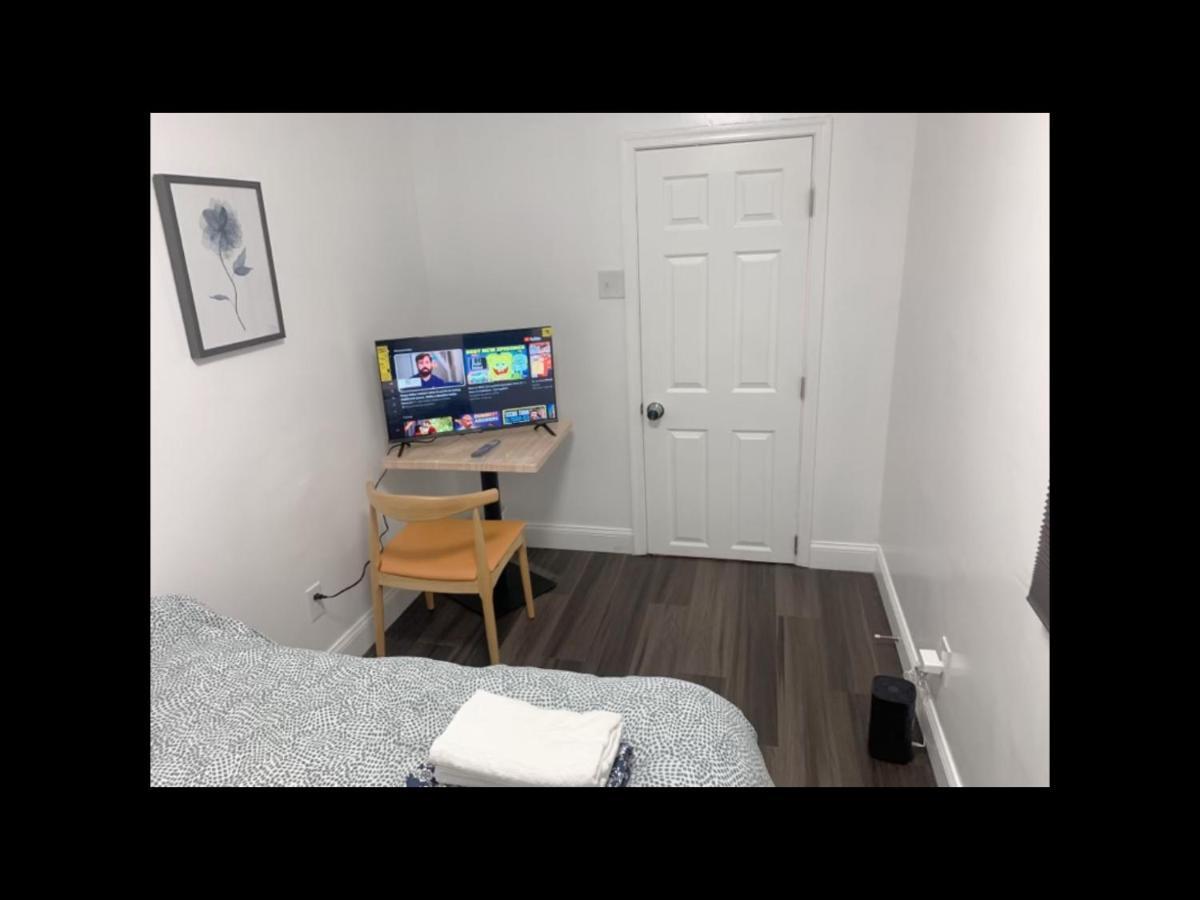 Stylist Bedroom Central Of ボルティモア エクステリア 写真